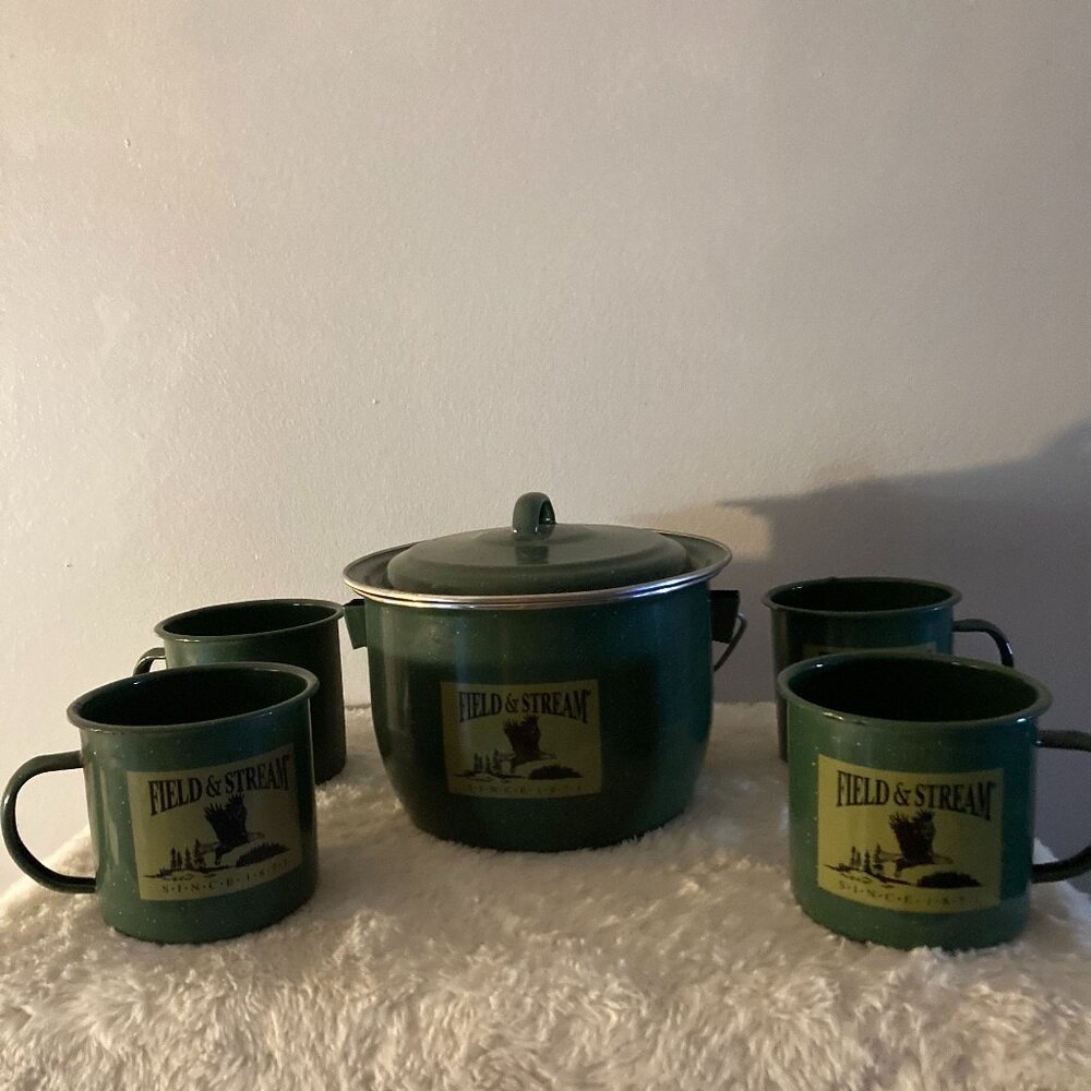 Vintage Field & Stream Camping Set